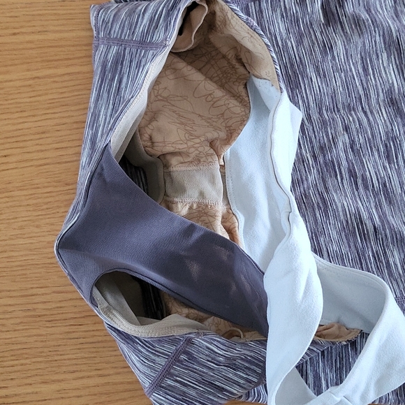 Lululemon Tank Top Size 4 - Picture 5 of 7